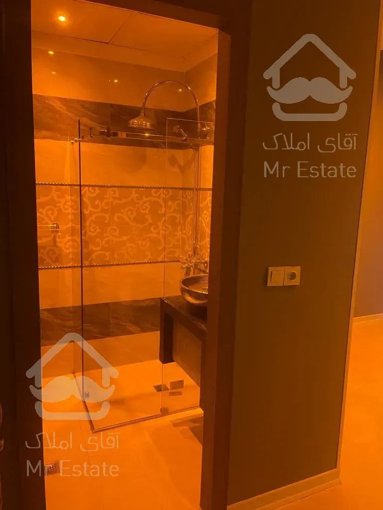 ۱۲۵ متر موقعیت اداری