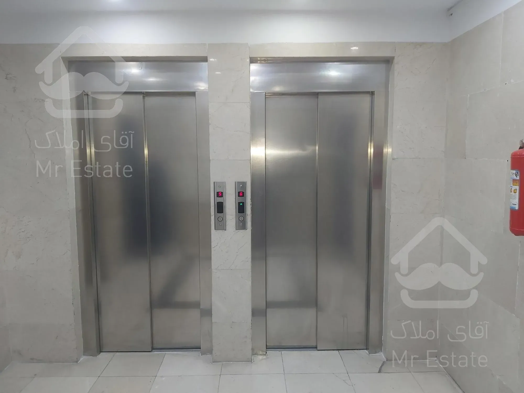 ۲۳۰متر، آپارتمان با موقعیت اداری،سعادت آباد