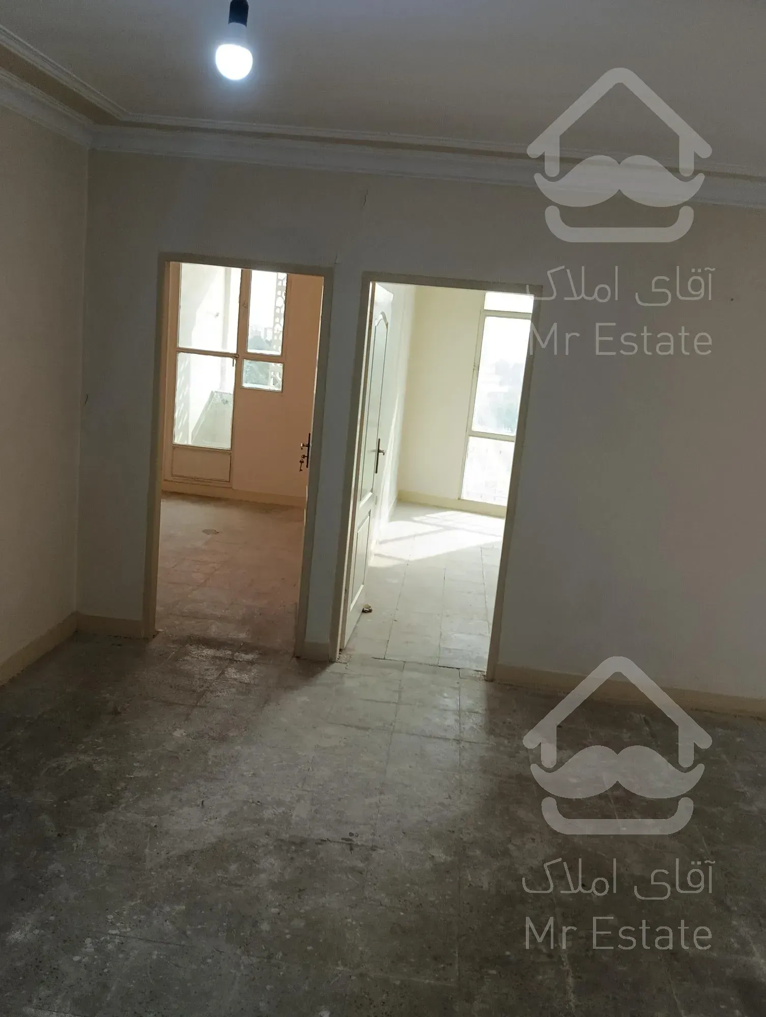 آپارتمان ۸۰مترونیم دارای سندتک برگ