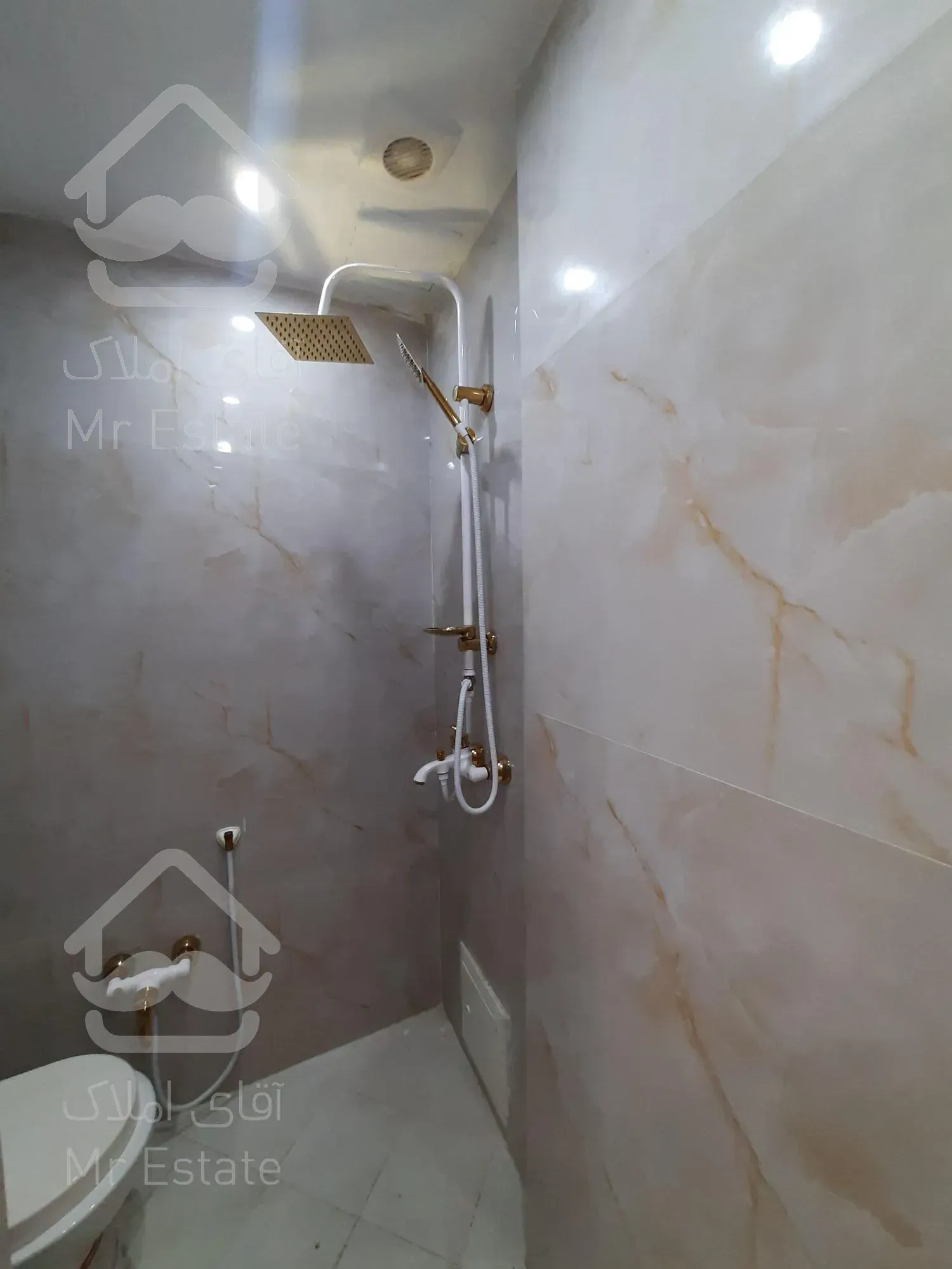 فروش ویژه ۸۵متری زیر قیمت در همیلا