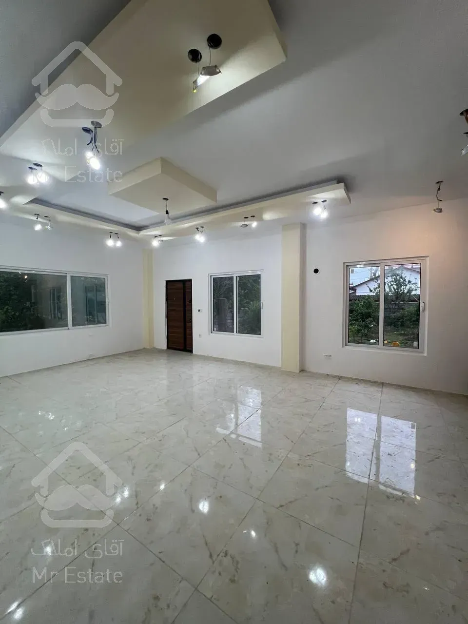 رهن و اجاره ویلا باغ ۵۰۰متری حسن اباد زیر قیمت