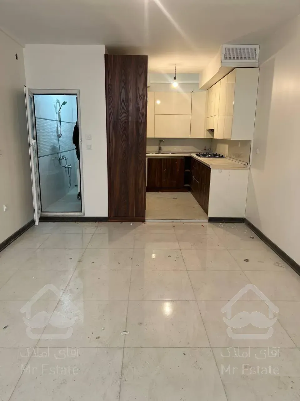 خانه حیاط دار دربست فول بازسازی شده و کلید نخورده