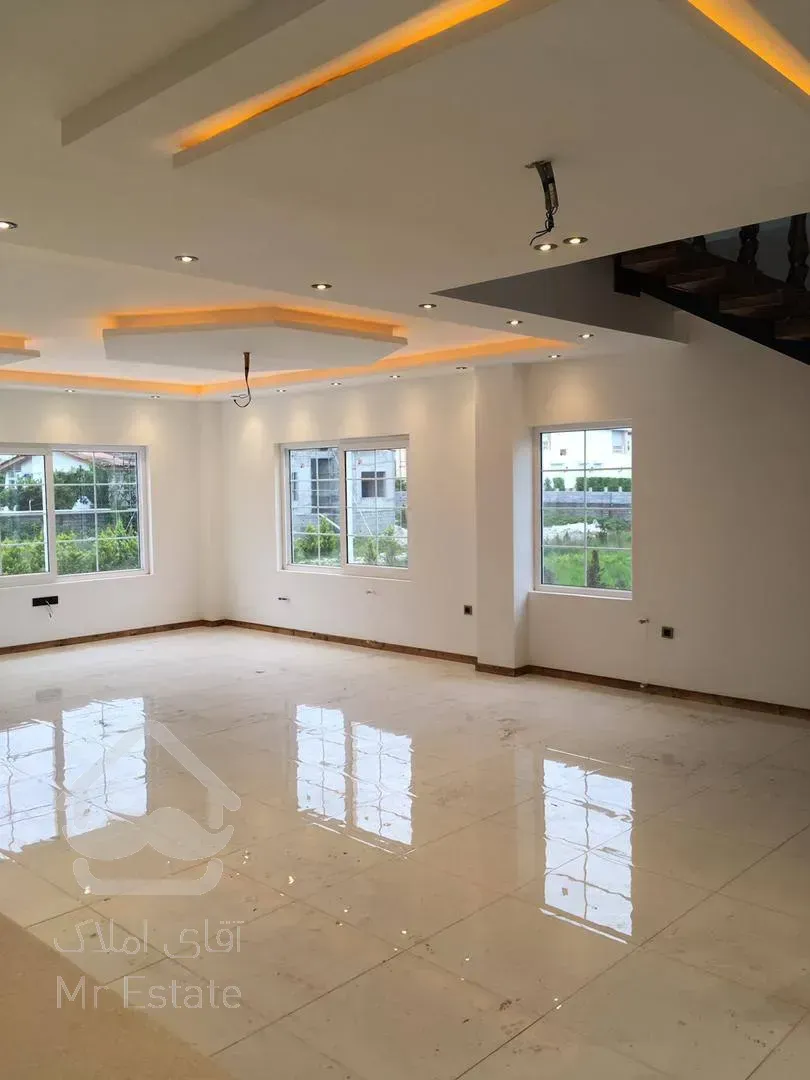 خرید و فروش ویلا مدرن داخل مجتمع