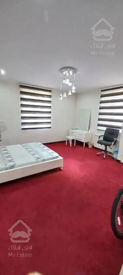 فروش ویلادوبکس استخردار ۱۵۵۰متر پردیس کرشت