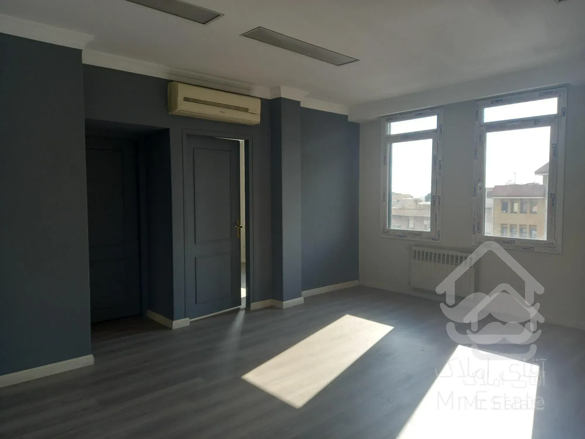 واحد اداری 75 متری