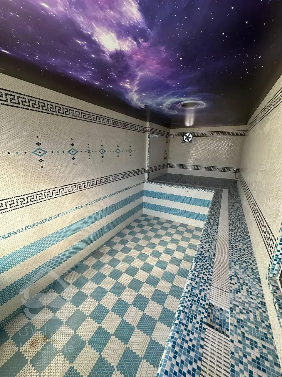 ویلا باغ فلت۳۱۰متری استخرداخلی خاص ولاکچری