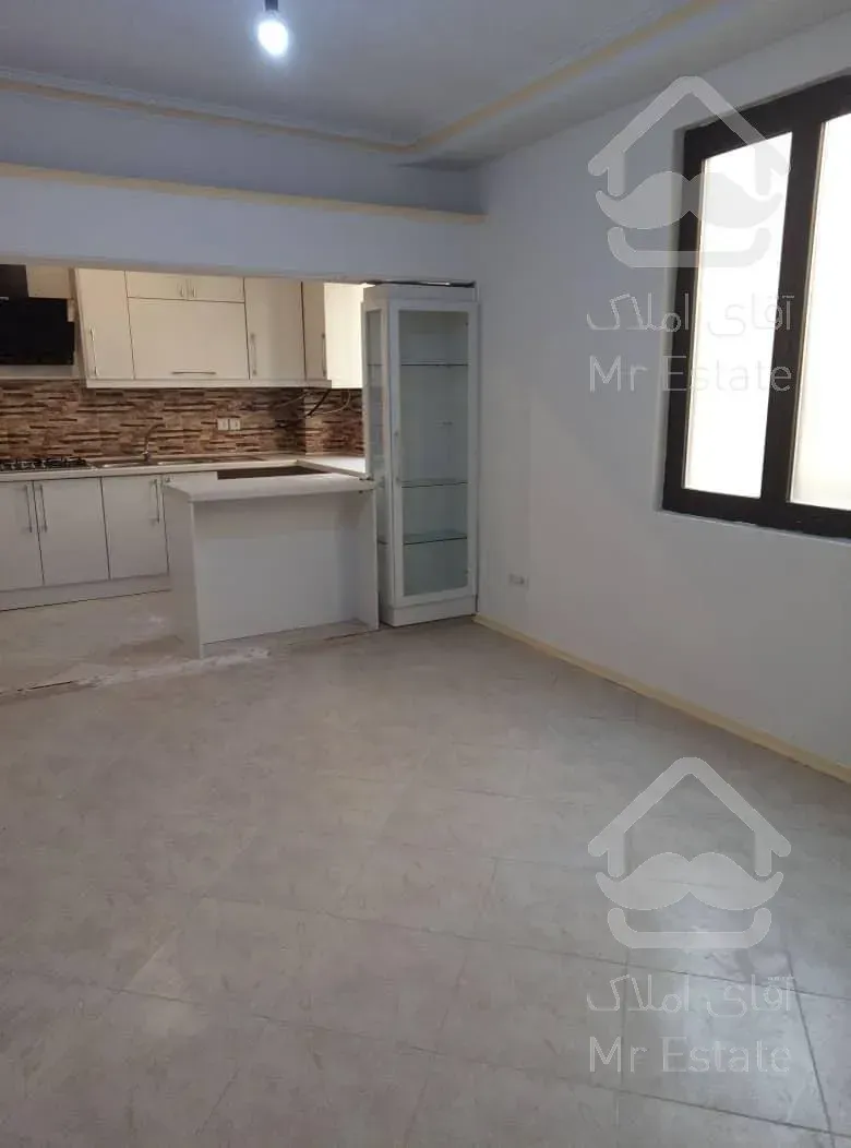 ۴۴متری، تک خواب