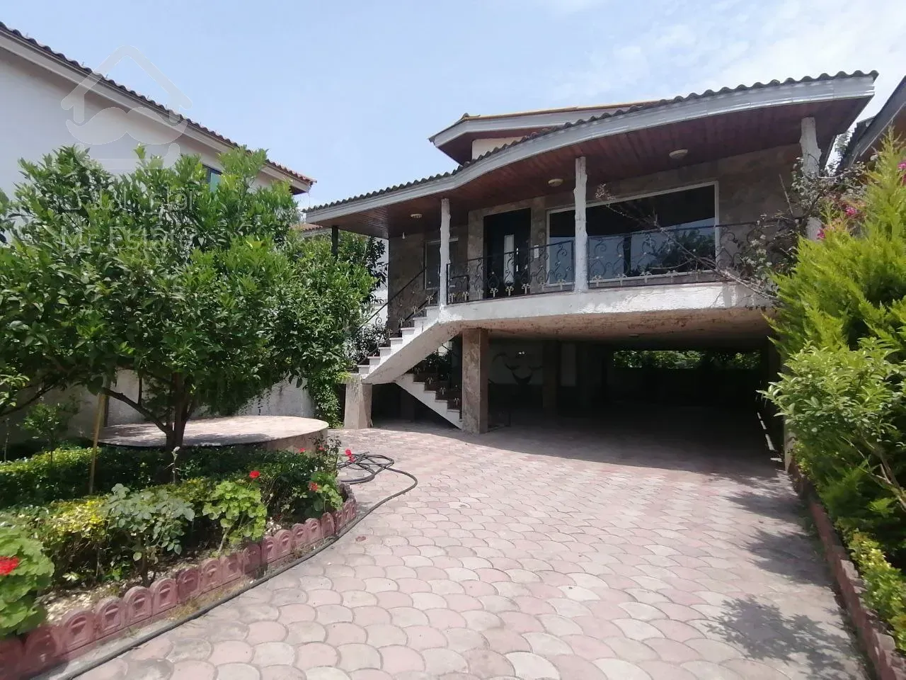 رهن و اجاره ویلا تخلیه اکازیون رویان