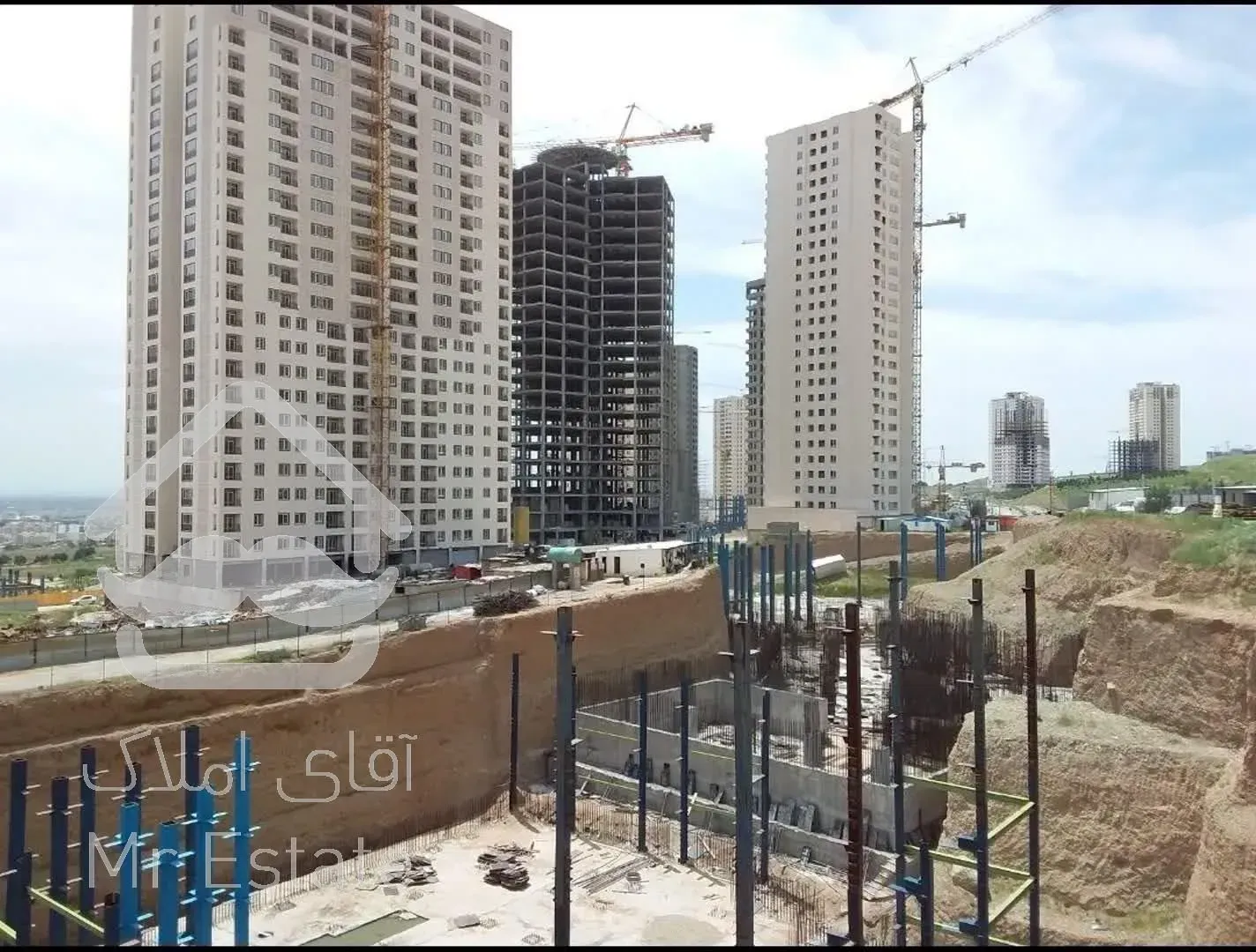 پیش فروش آپارتمان ۹۰ متر غرب تهران از دم قسط