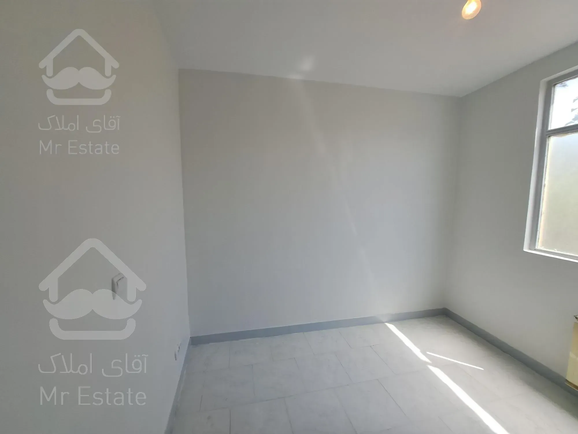 رهن ۵۰ متر تکخواب بازارچه شاپور