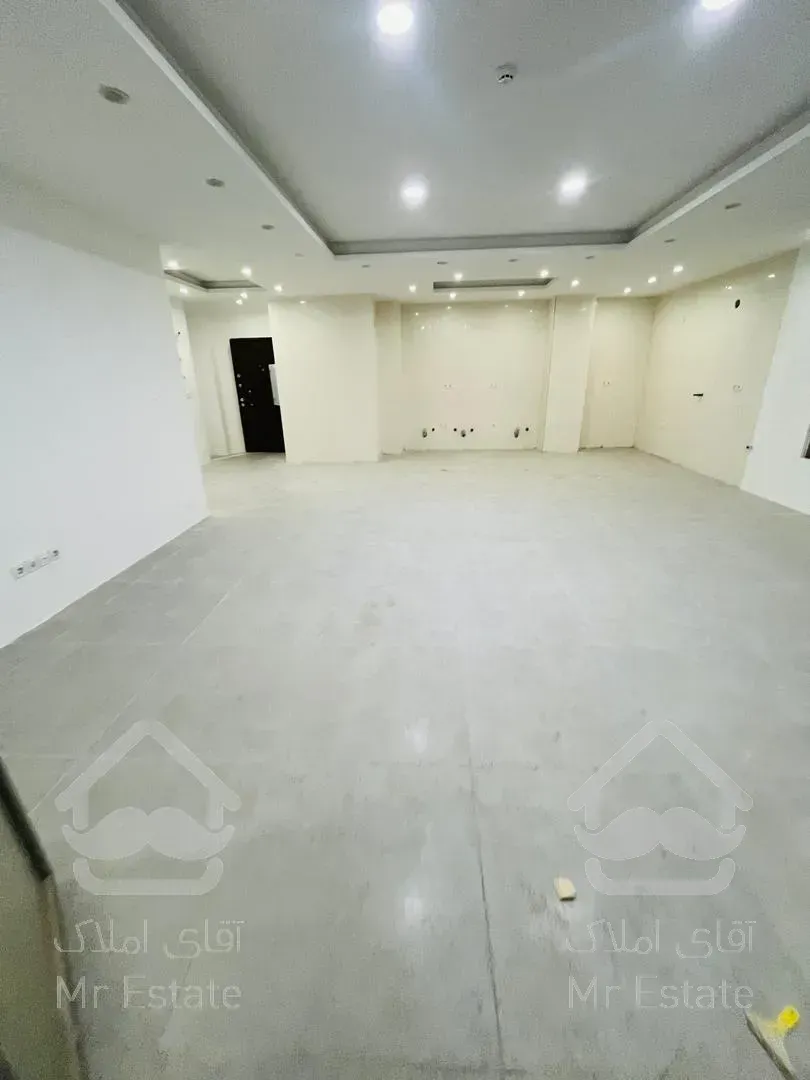 سه خواب دو بر پنجره های قدی و سراسر نور داروپخش