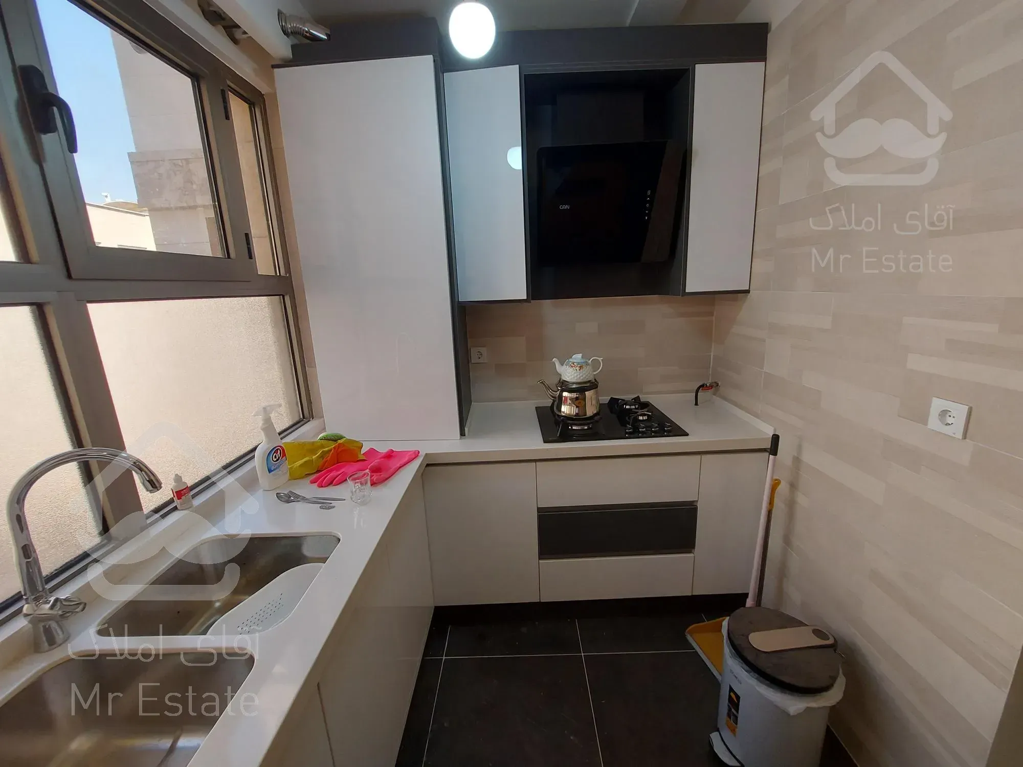 احاره موقعیت اداری مبله ۶۵متر ۱اتاق مطهری جم قائم مقام