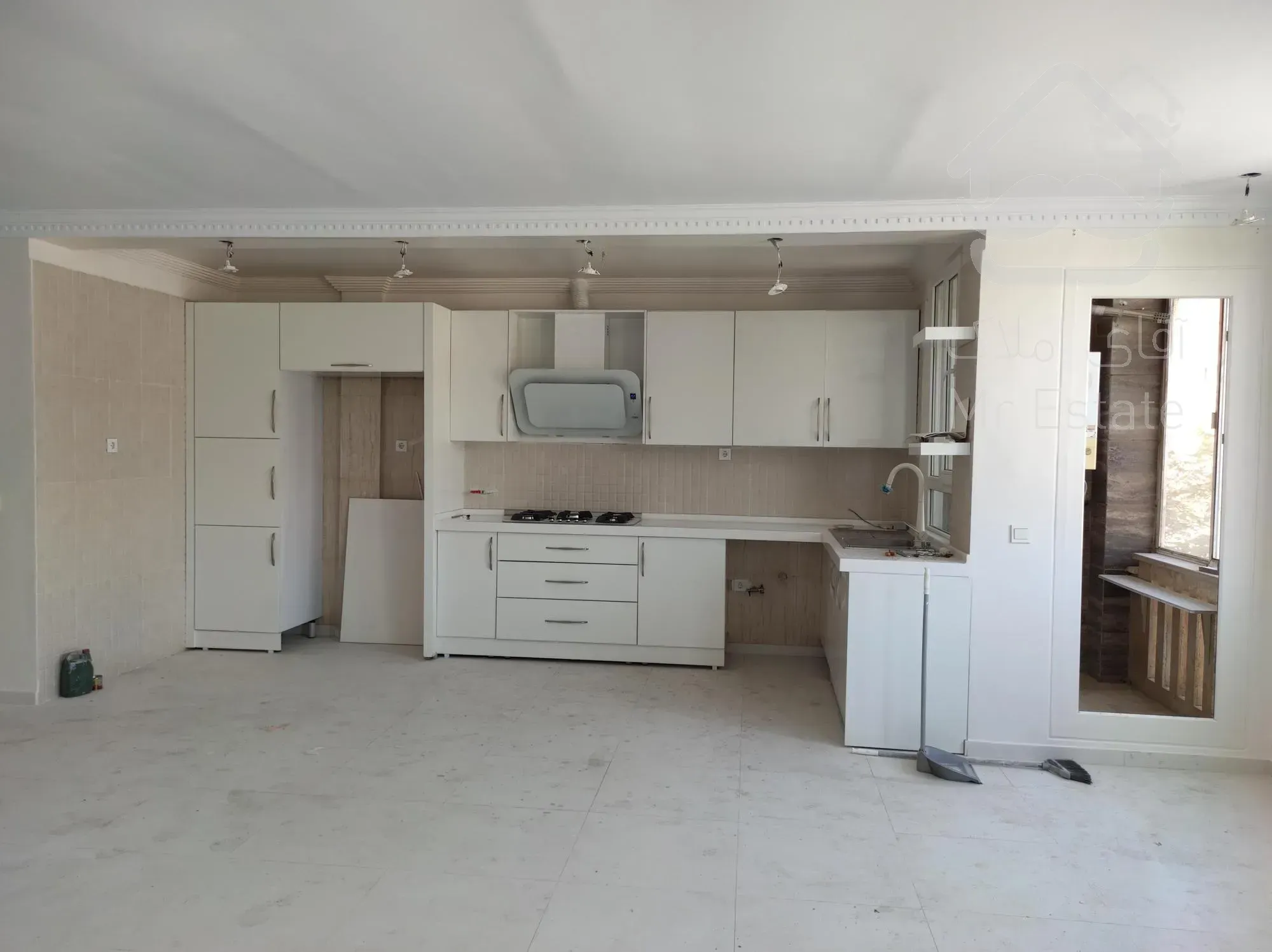 ۱۲۰متر/قائم/شهرک راه آهن/۲خواب/شخصی ساز