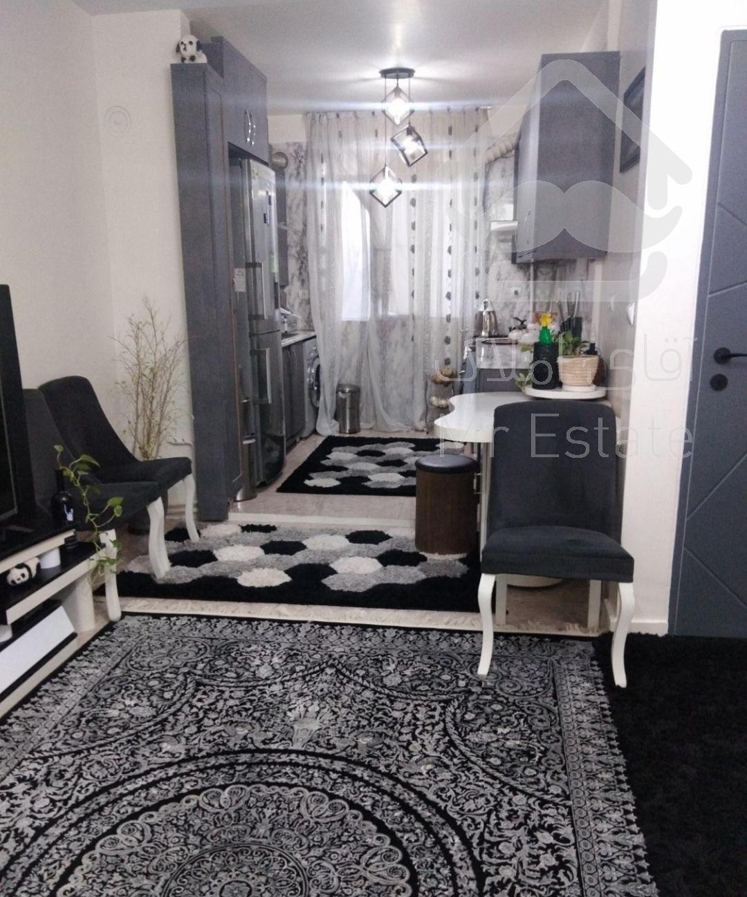 ۴۶ متر / پارکینگ دار / کلهر