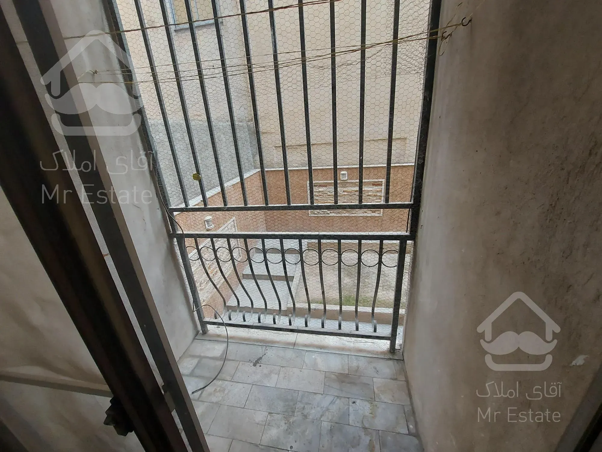 فروش آپارتمان ۱۰۳متر ۳خواب ایرانشهر مفتح جنوبی