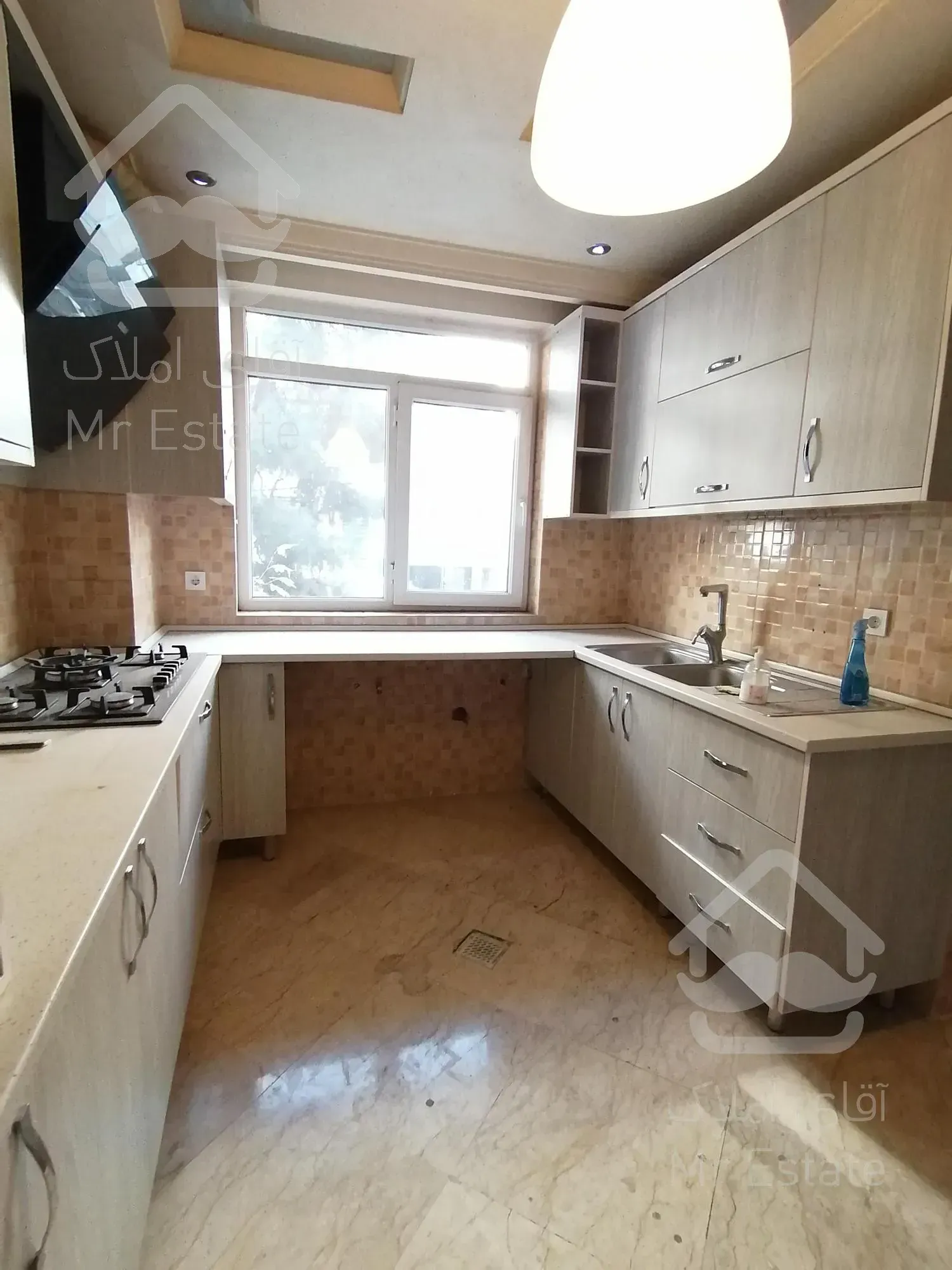 68 متر، دو خواب،فول امکانات