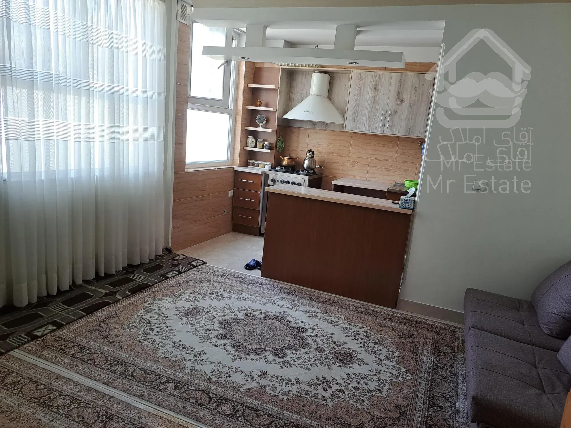 ۴۲ متر/تکخواب/آسانسور