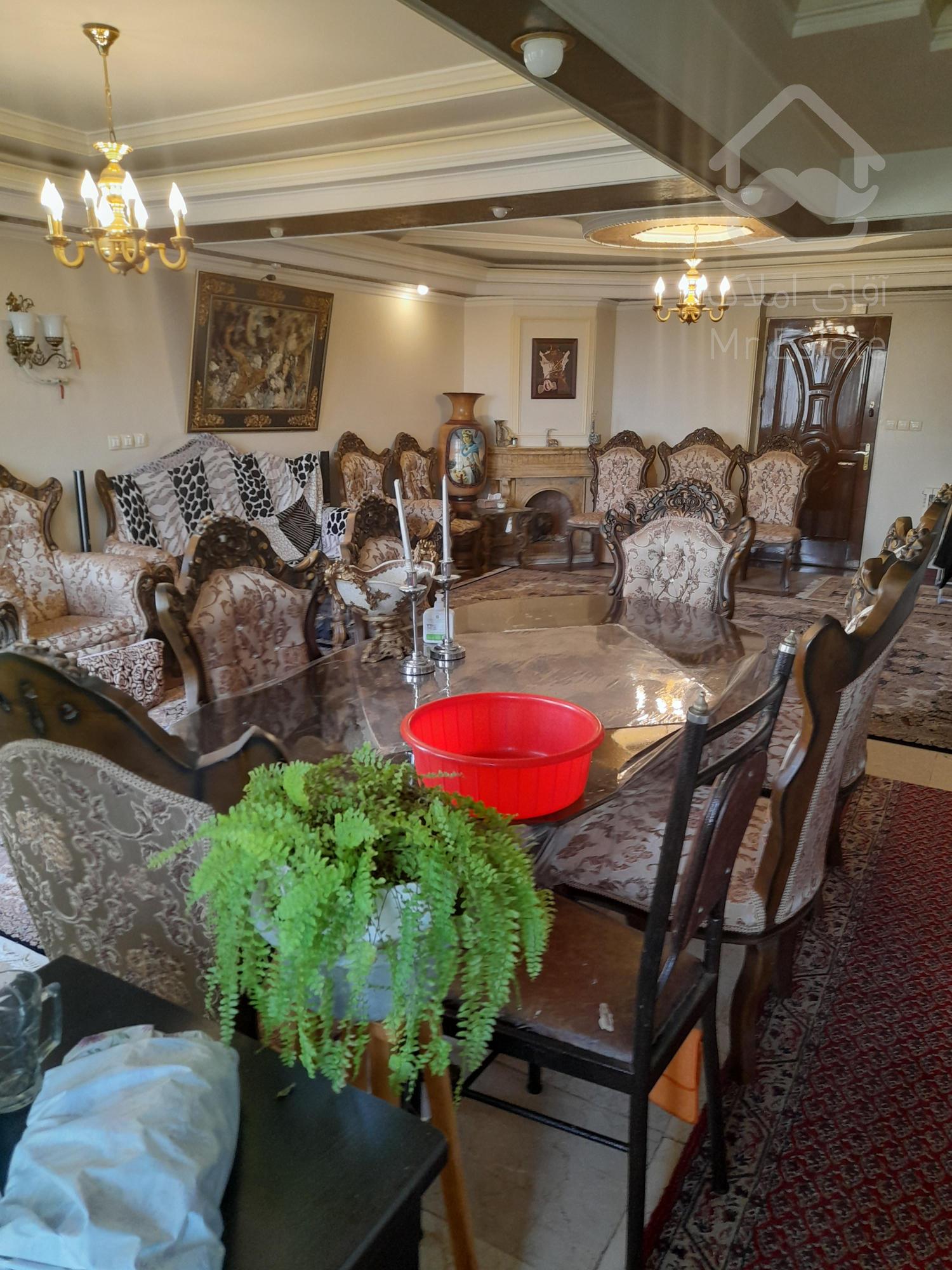 فروش آپارتمان ۹۲ متری در سازمان برنامه شمالی فول دو خواب سالن پرده خور