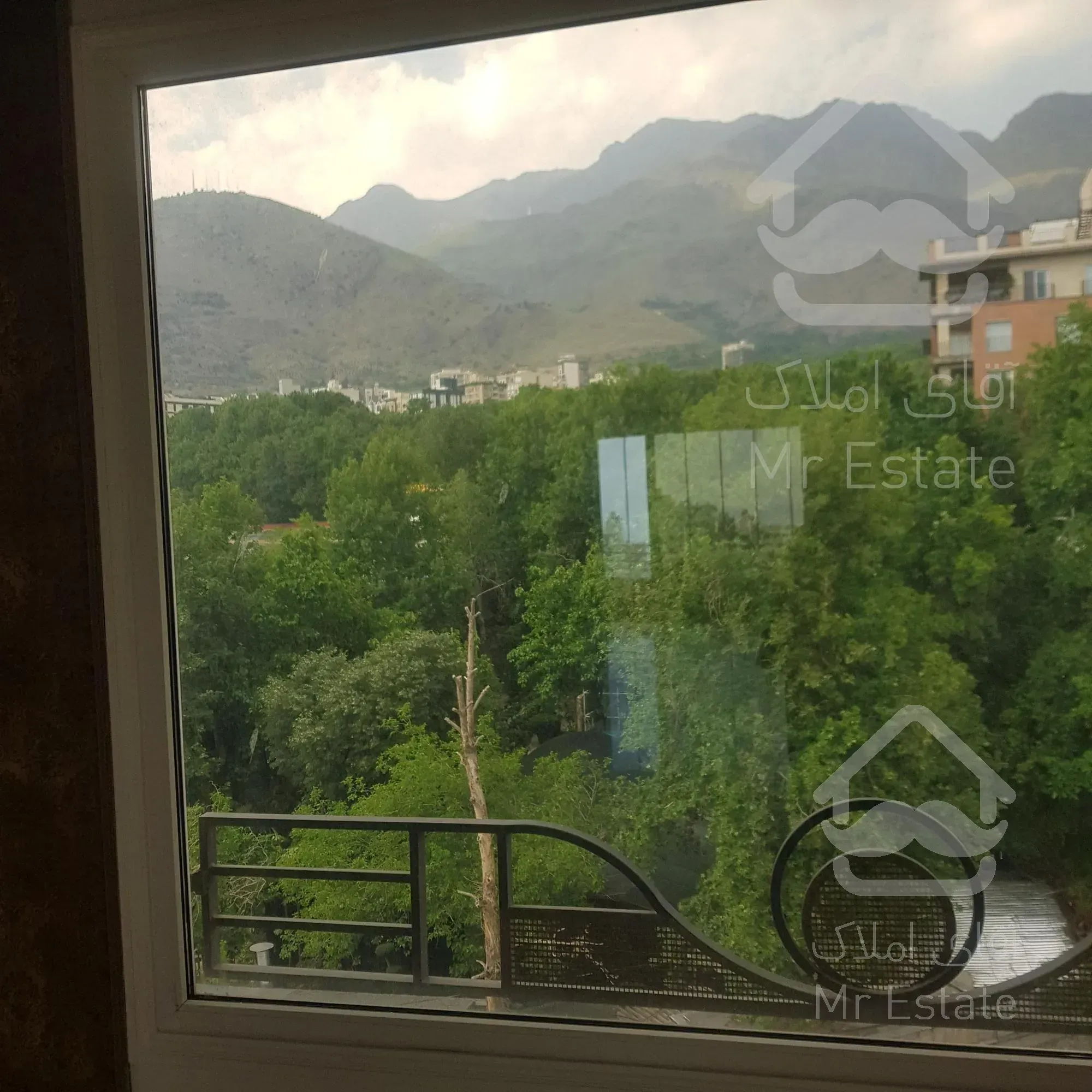 فروش ویلایی اکازیون ۴۳۶متری نیاوران