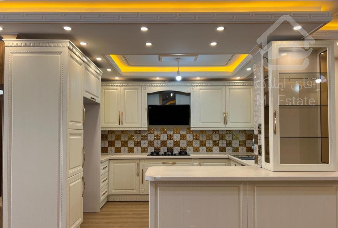 فروش اپارتمان ۱۰۰ متری دو خوابه فول امکانات در چهارباغ