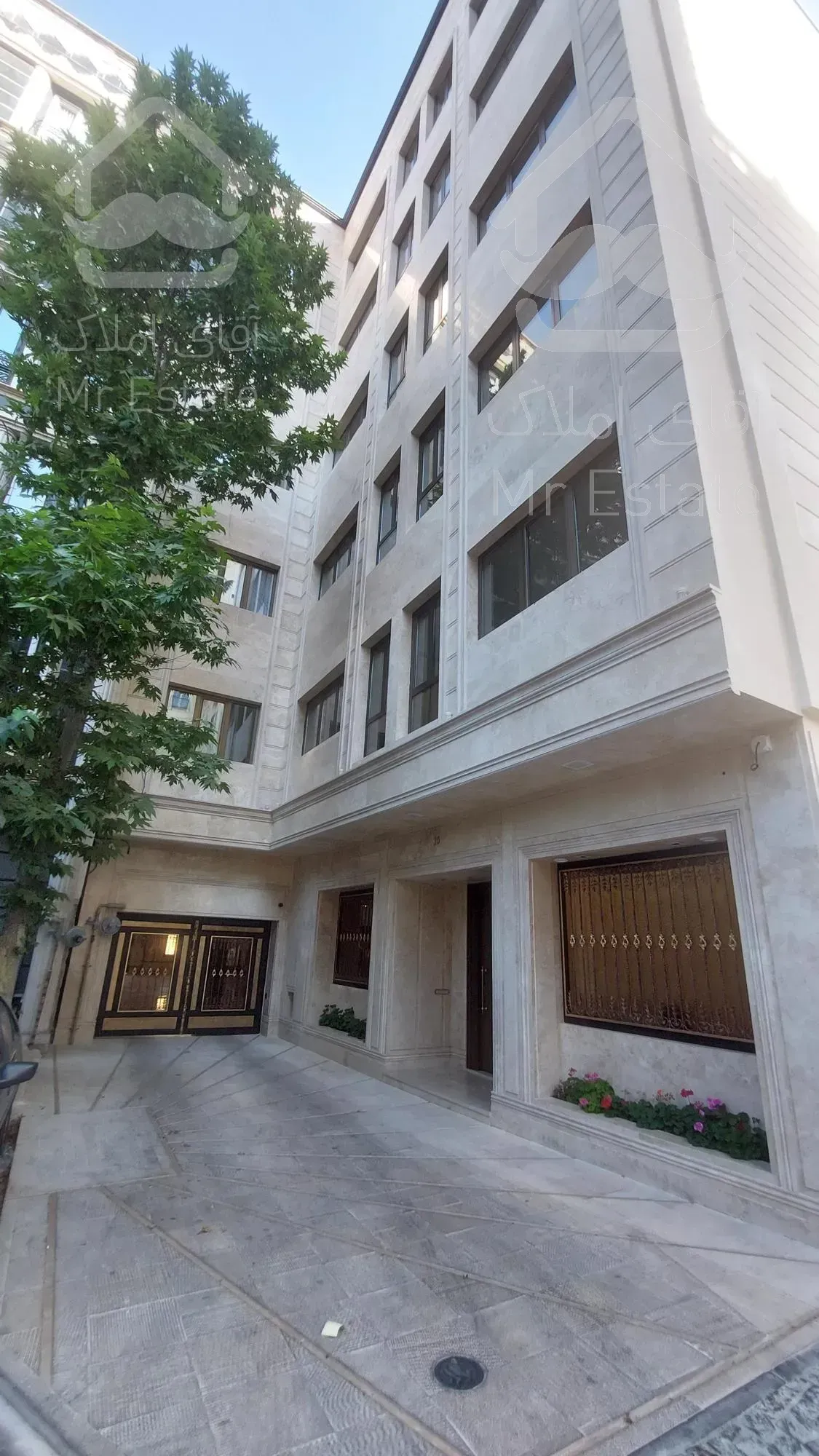 شهرک غرب توحید ها ۲۴۴متر بر9