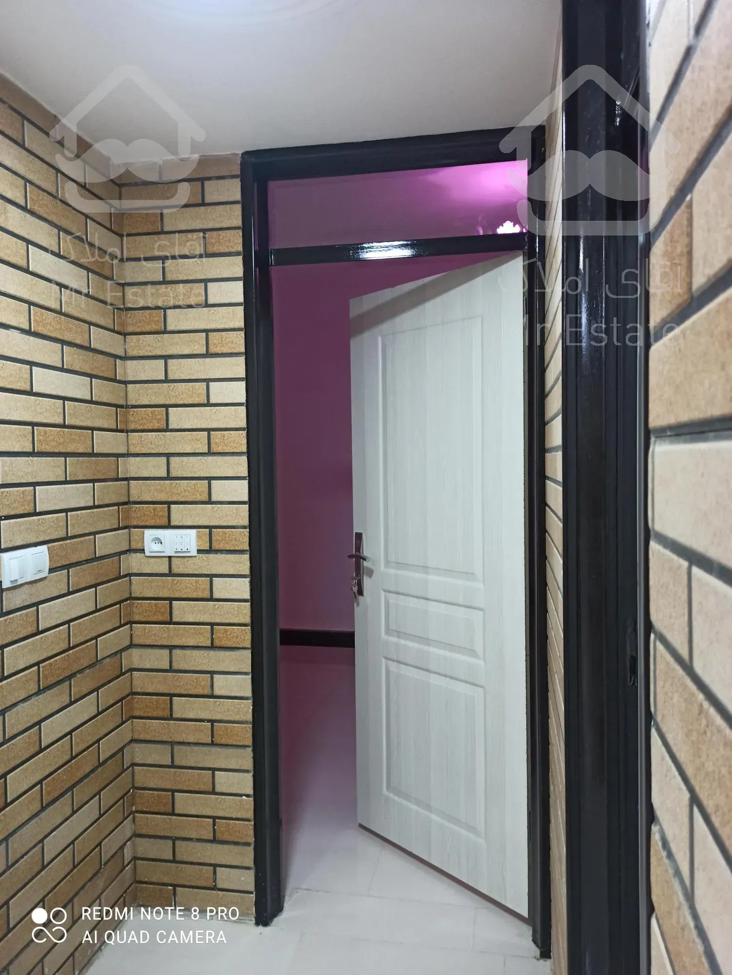 فروش منزل دو طبقه کلید نخورده شیراز - کرونی