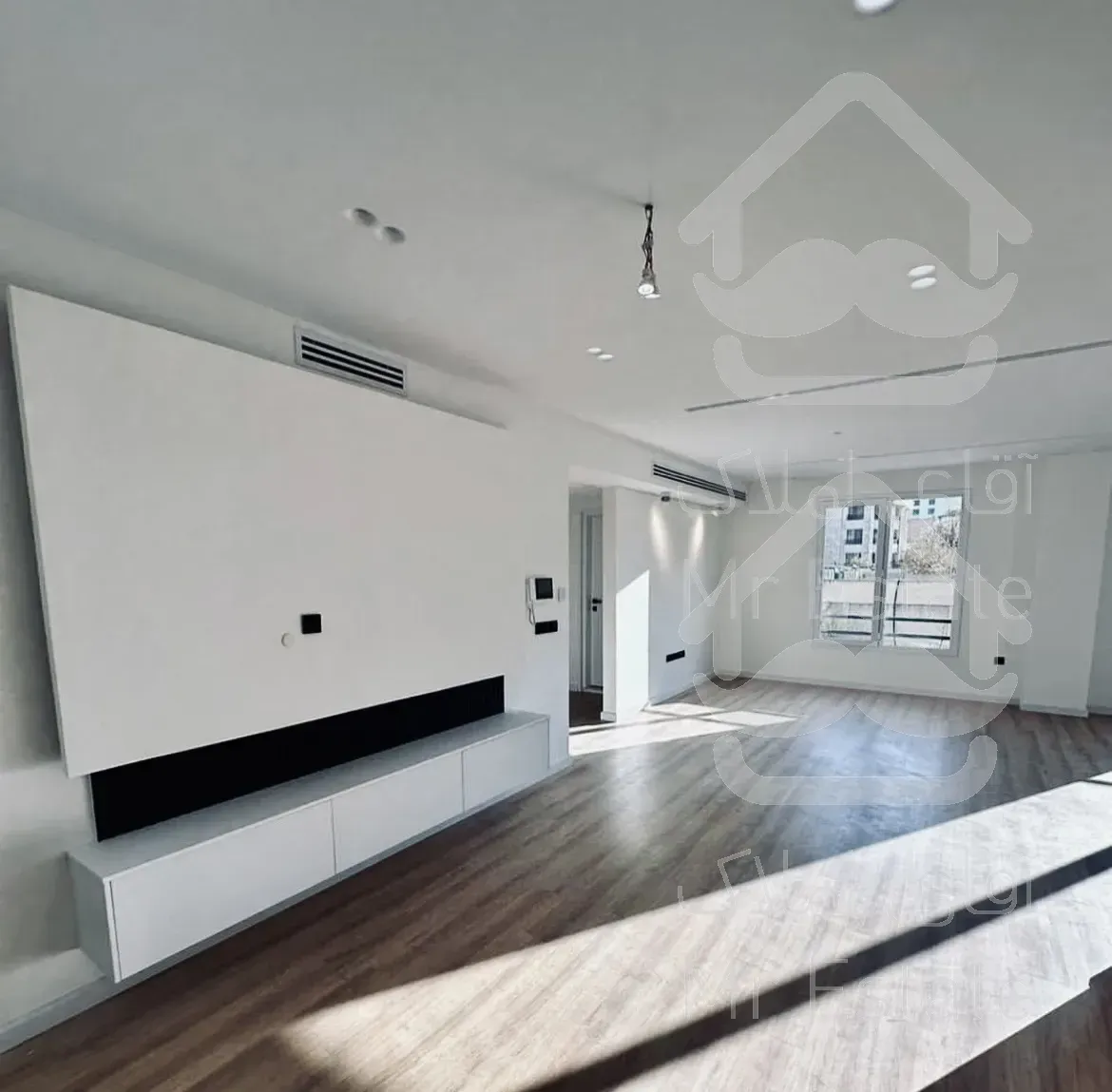 اجاره ۱۲۰متر نوساز حکمت فرعی دنج ۲پارکینگ