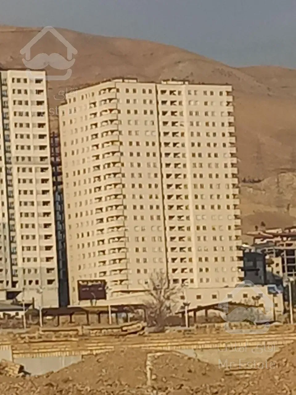 واحد۸۰متری بدون کمیسیون و وام دسترسی عالی