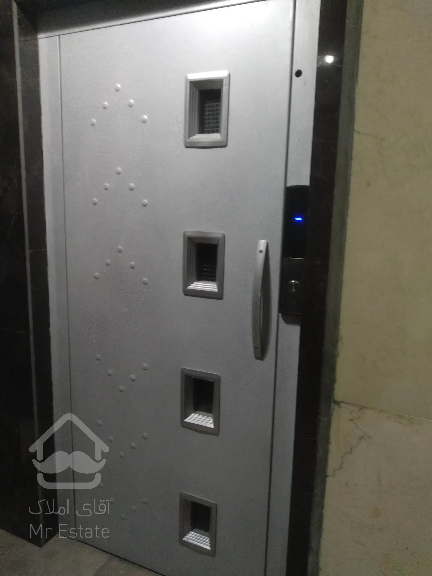 120متر3خواب کلید نخورده