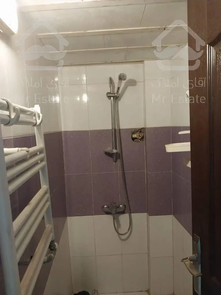 48متری/فول امکانات/خوش نقشه/پارکینگ سندی غیرمزاحم