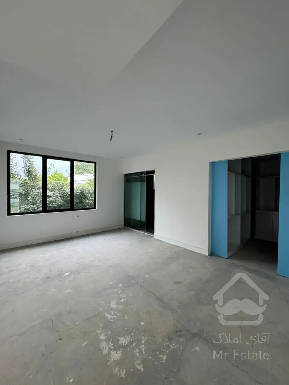 رهن و اجاره ویلا مدرن ۹۰۰متری لوکس استخردار رویان