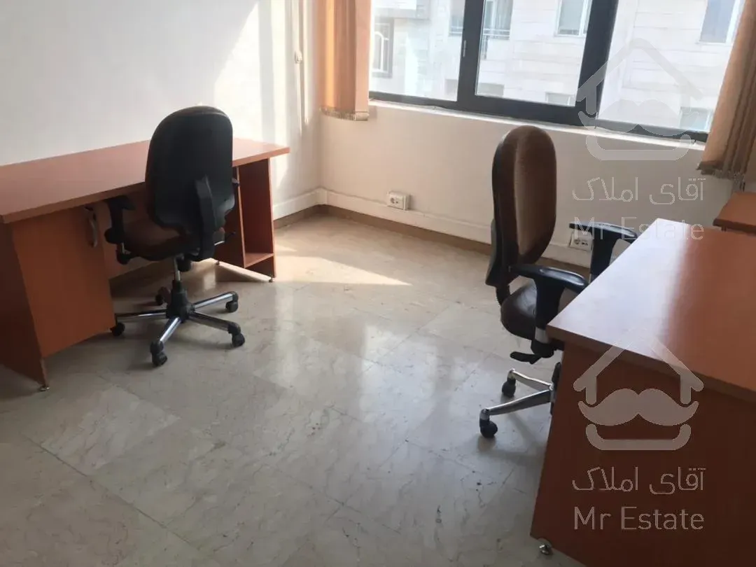 فوری فوری فروش ۱۰۰متر سند اداری شهران شمالی