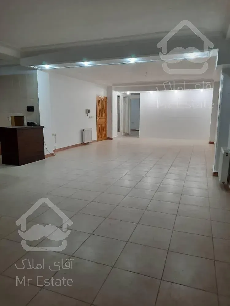 135 متر تخلیه بازسازی شده زیر همکف