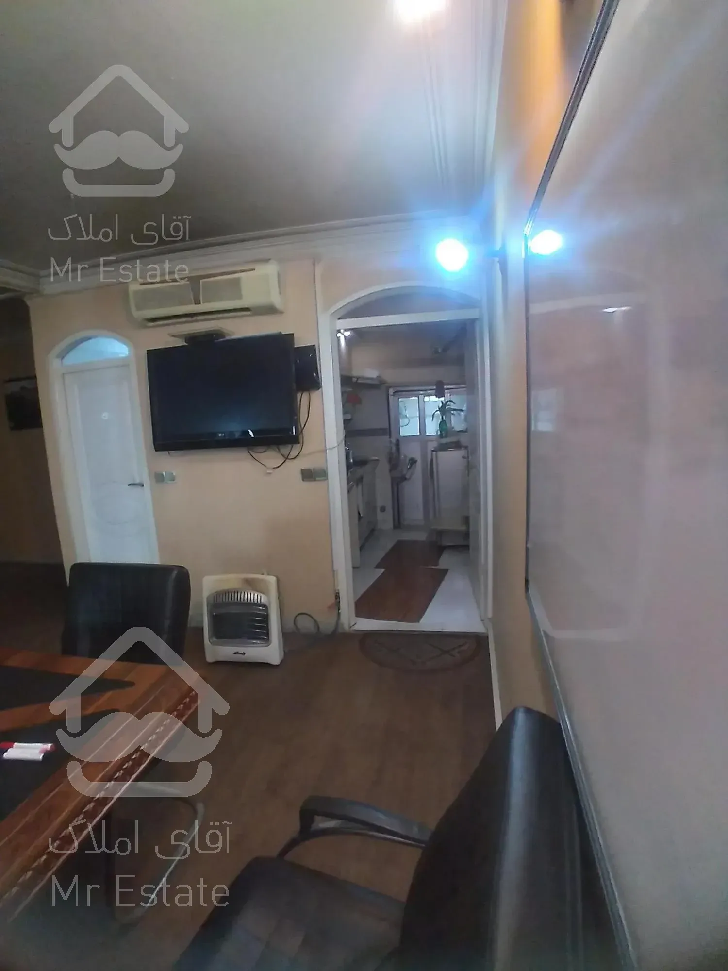 ۹۵ متر سند اداری جردن