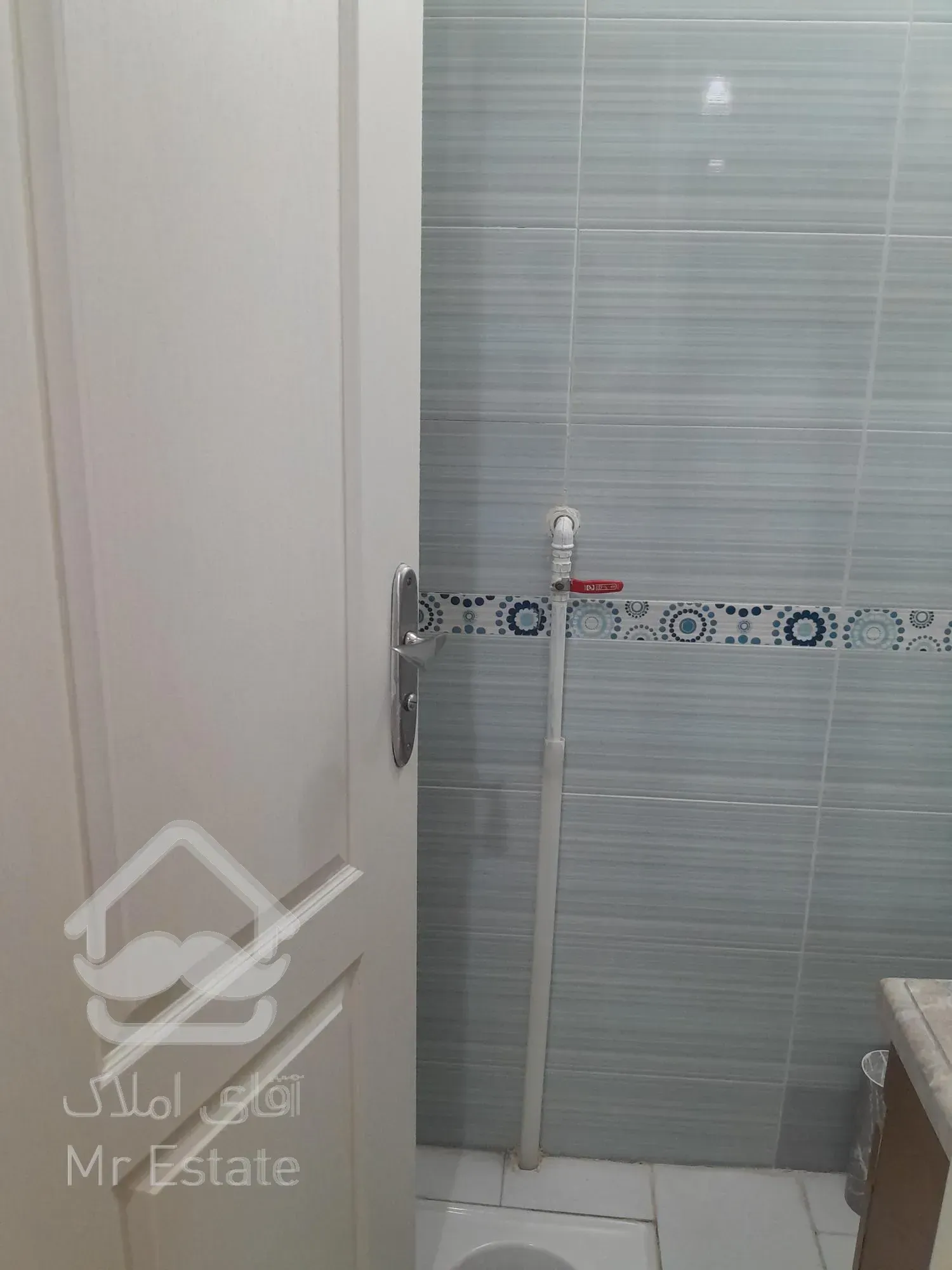 ۶۰متر /۲خواب/گذر پهن ۸متری