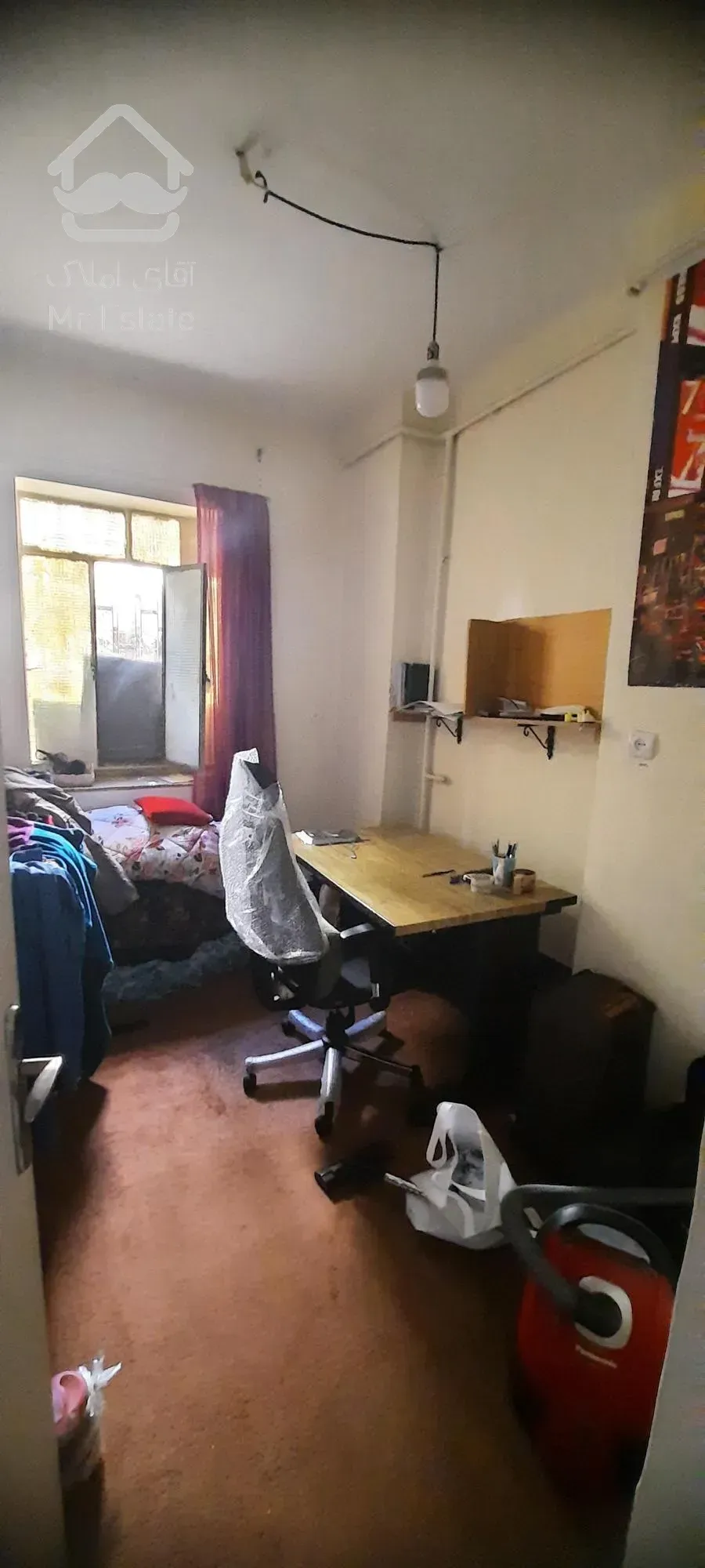 فروش کلنگی 85 متر ، بر 10 / معلم