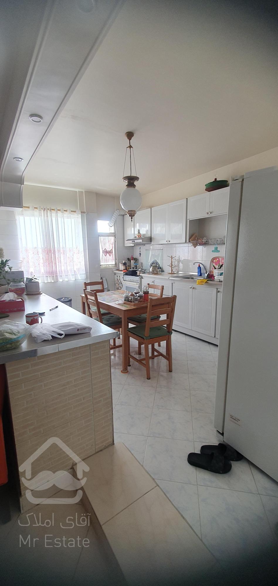 فروش ۱۴۵ متر نورگیر از دو جهت