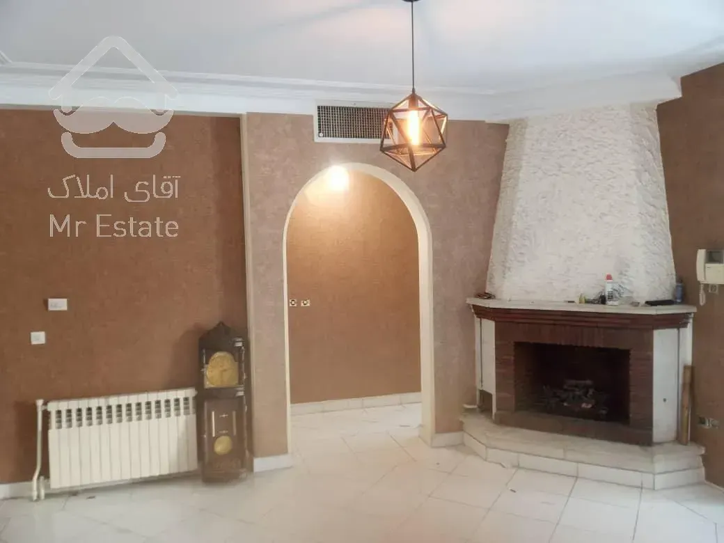 ۱۲۰ متری با دو پارکینگ نزدیک مترو