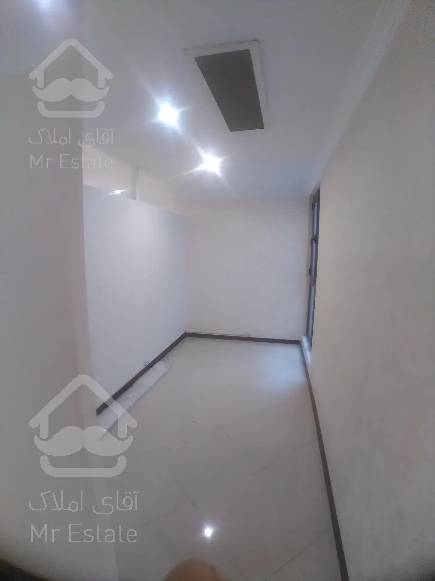 ۱۵۰ متر موقعیت اداری