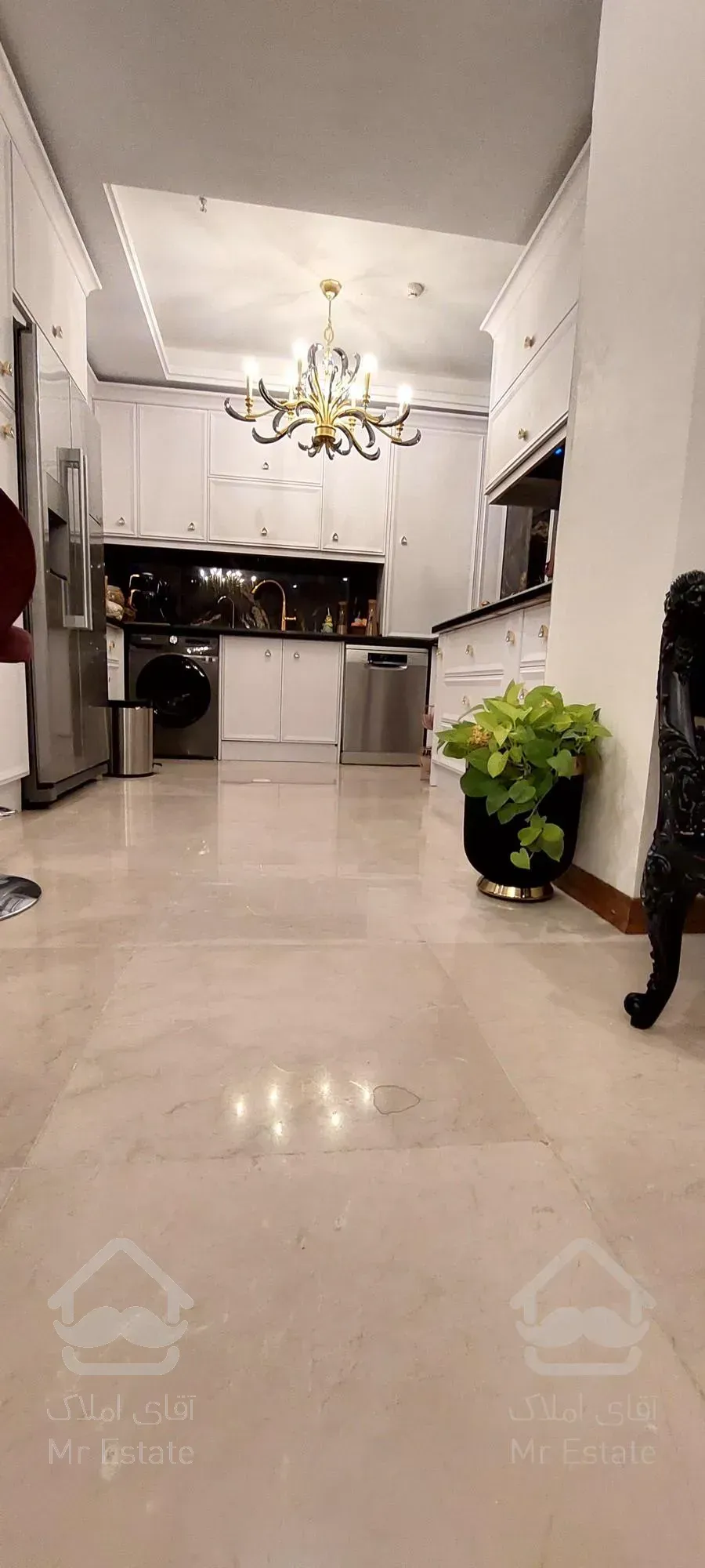 110متر ۲خواب نوساز  بلوار فردوس