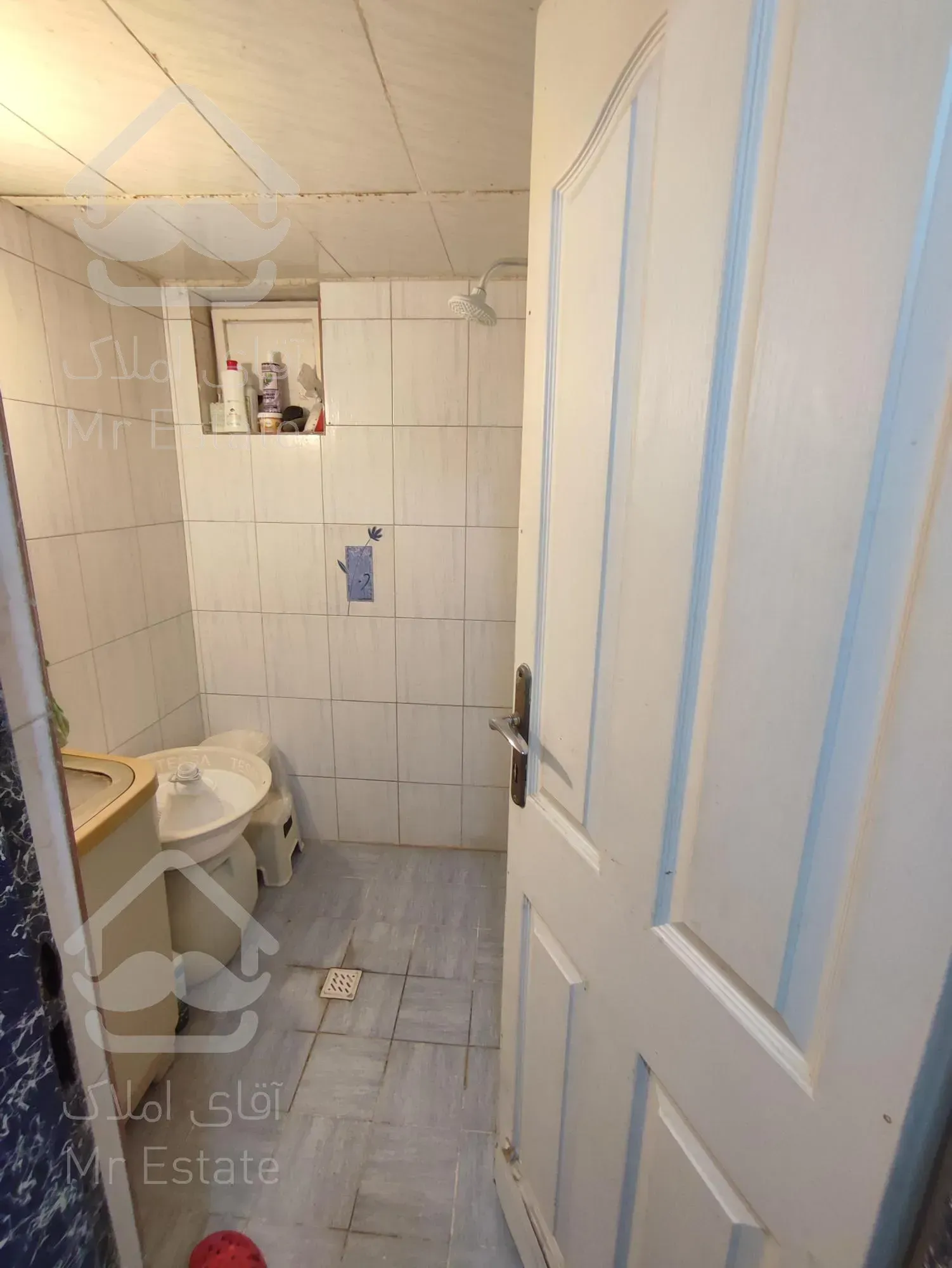 ۴ واحده ۴درب /خیابان عریض پادادشهر/ نزدیک به اصلی