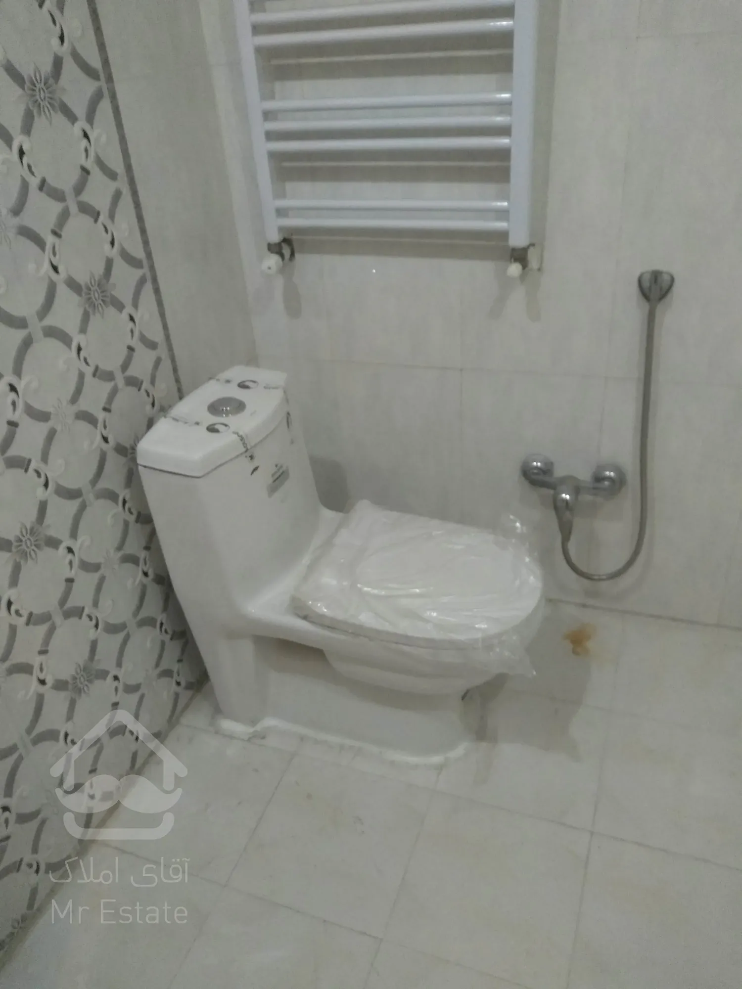 97متر 2خواب فول امکانات کلید نخورده