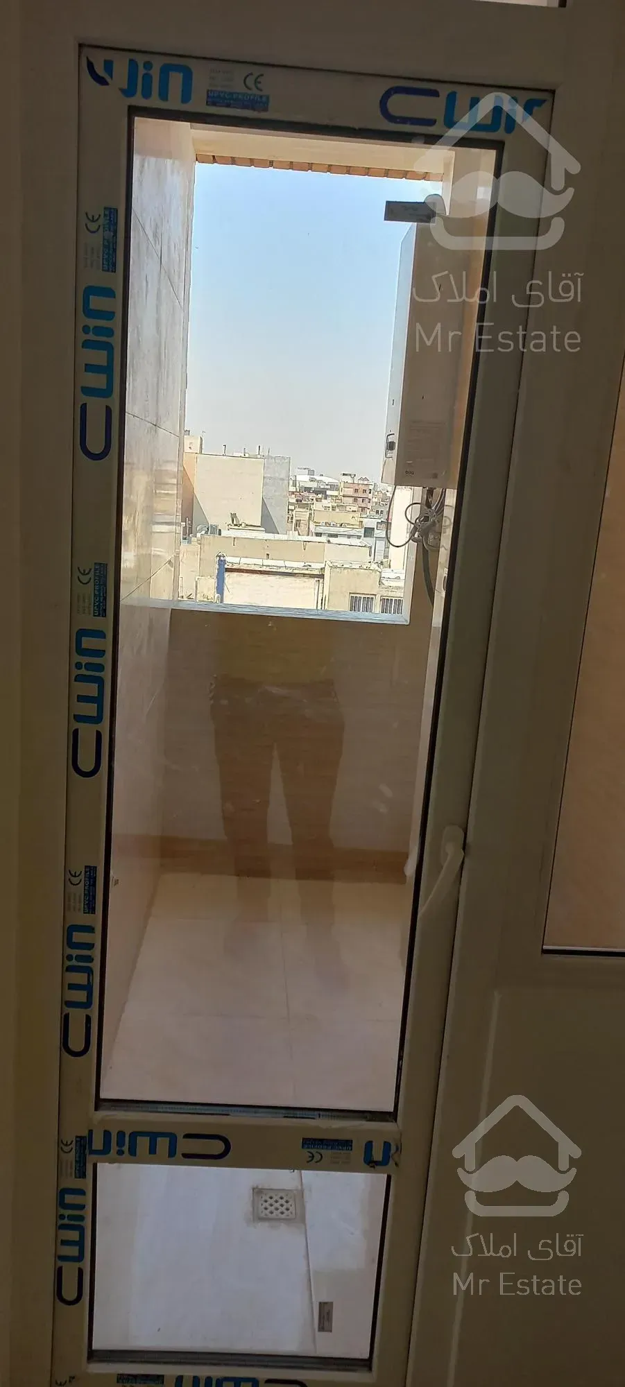 آپارتمان تک واحدی دو خواب نوساز