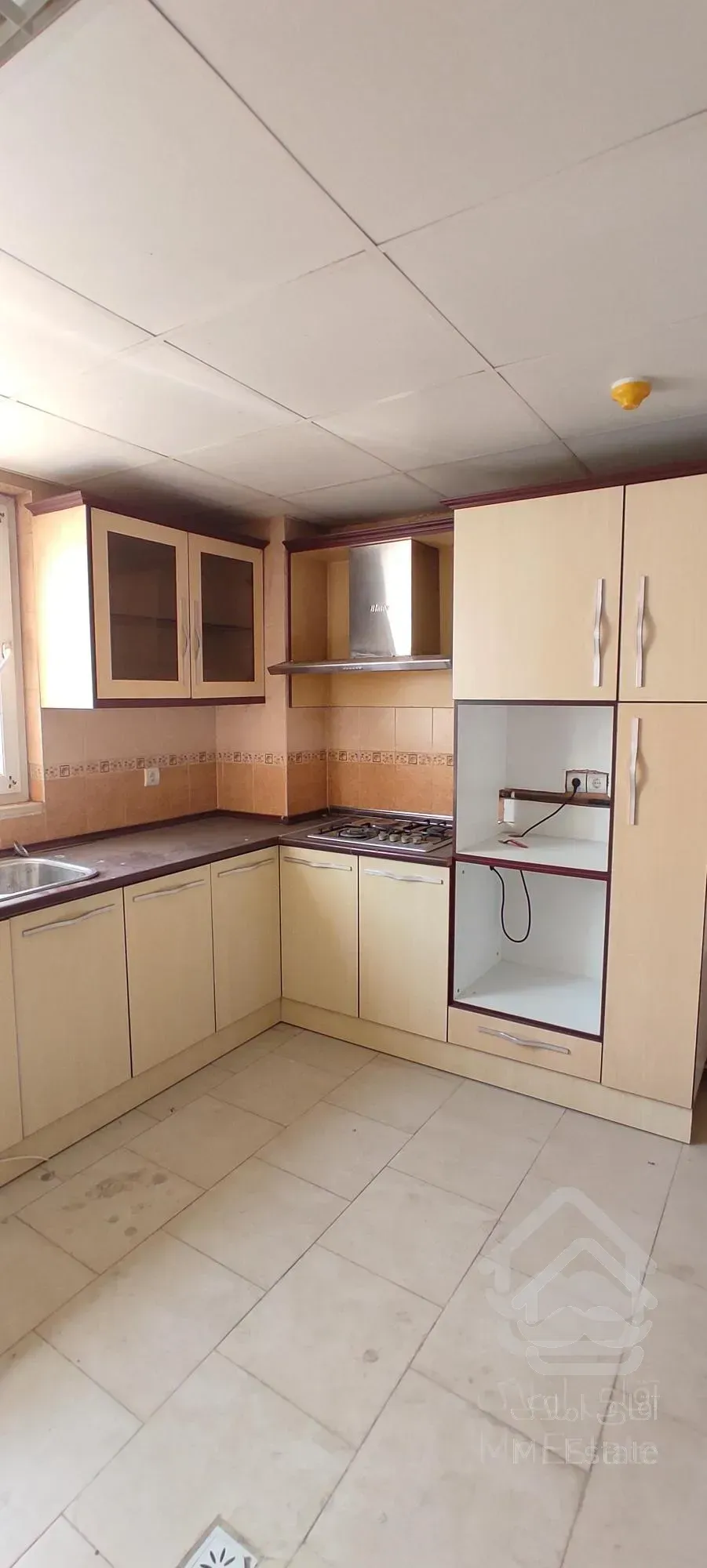 ۱۲۵متر ویودار بدون مشرف ، جنوبی سعادت آباد