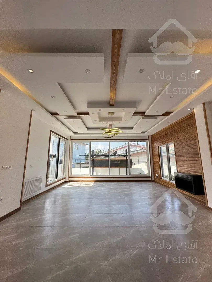 فروش ویلا در نوشهر استخر دار شهرکی سند دار کلید نخورده شیک