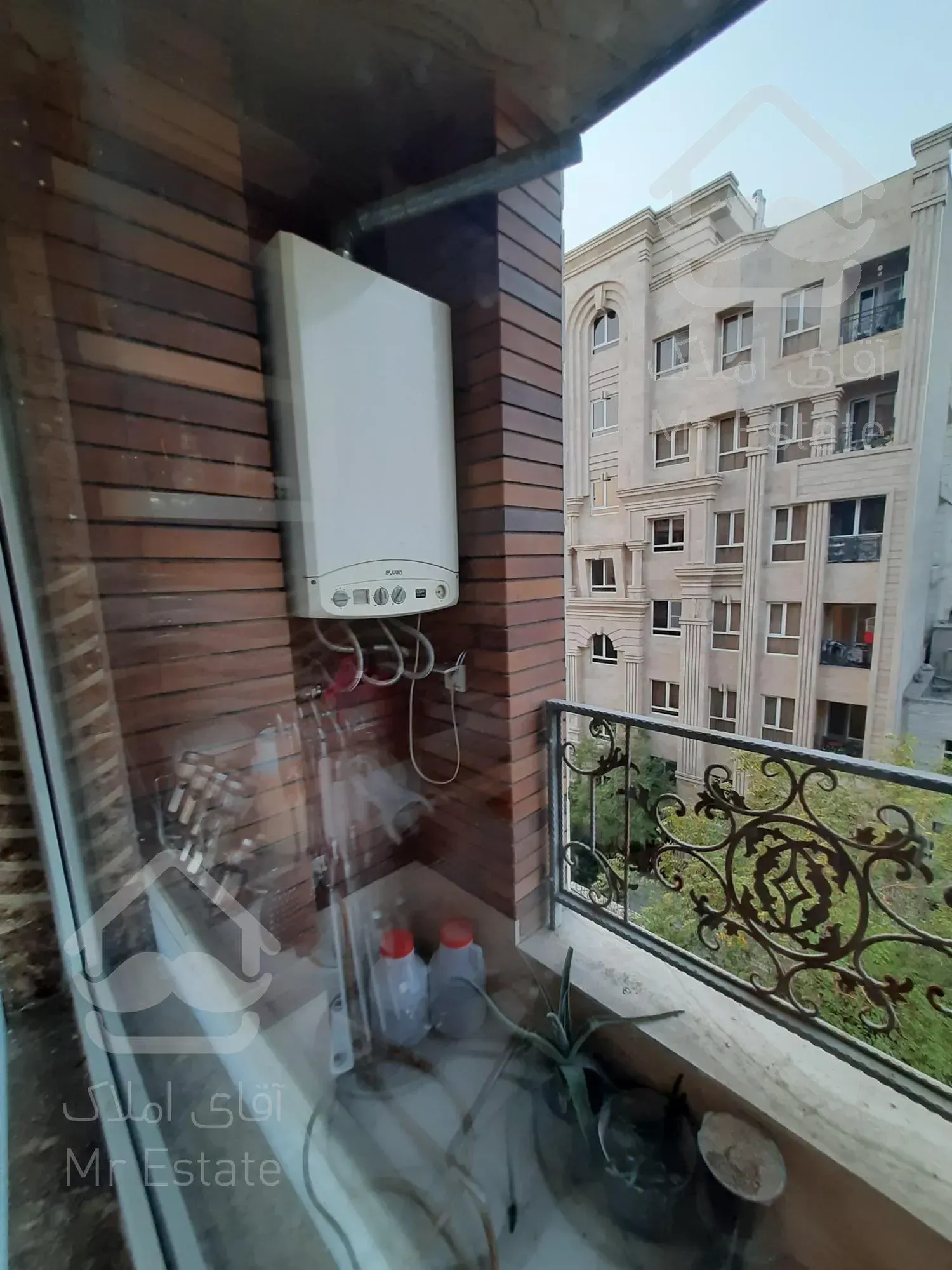 فروش تک واحدی بلوار کمالی قابل تهاتر