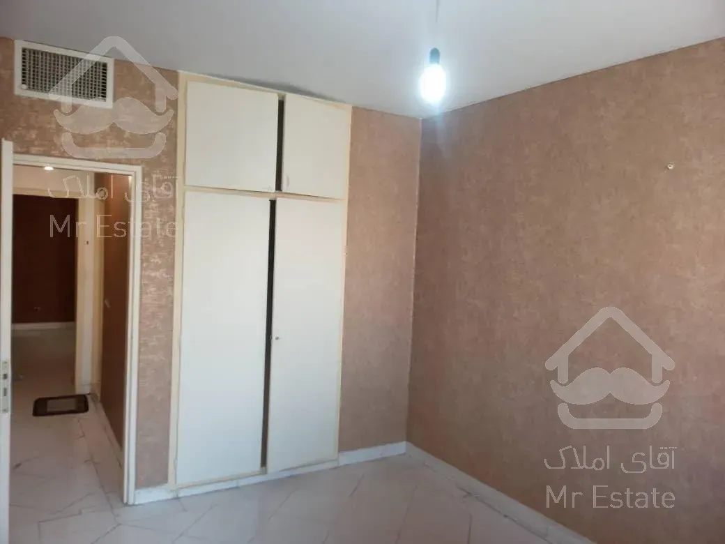 ۱۲۰ متری با دو پارکینگ نزدیک مترو