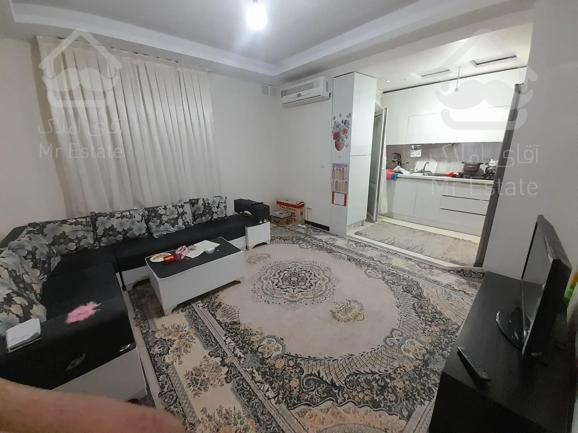 ۵۰متر آسانسوردار تک واحدی نوساز