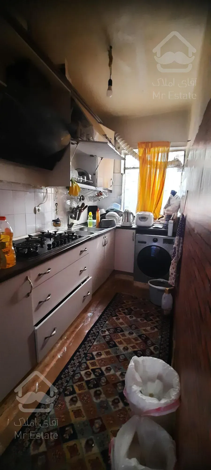 فروش کلنگی 85 متر ، بر 10 / معلم