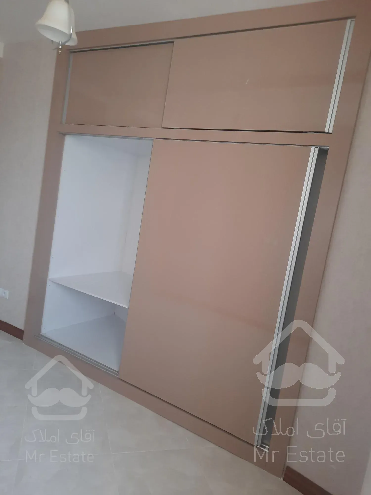 آپارتمان 127 متری 3خواب خیابان 10 متری برق